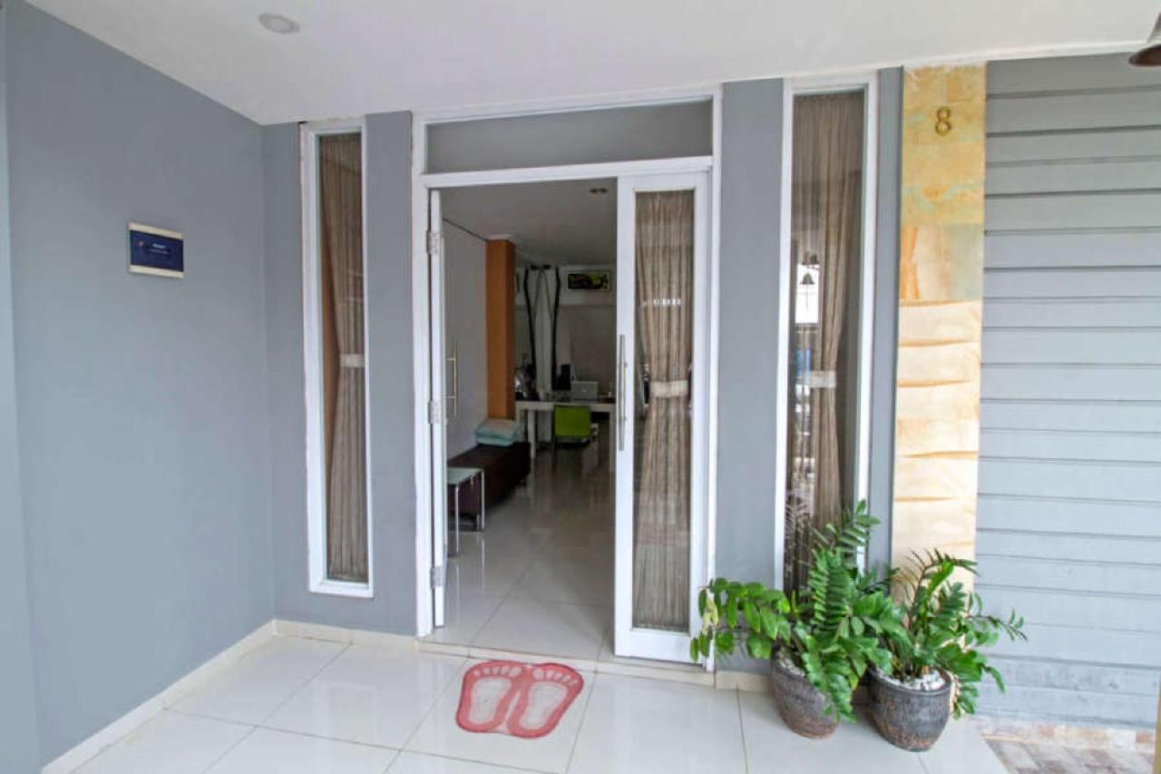 Hotel Reddoorz @ Pulomas Jakarta Exteriér fotografie